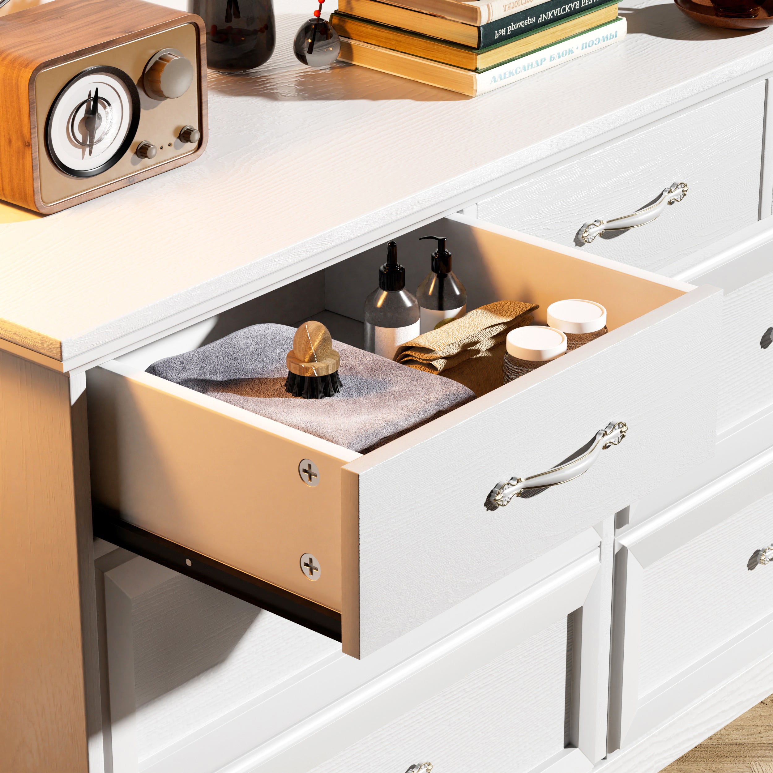 Chic 7 Drawers w/ Chest (White)