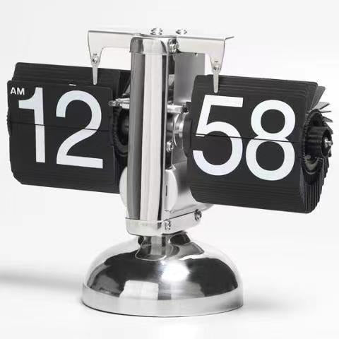 Retro Small Balance Automatic Flipping Clock