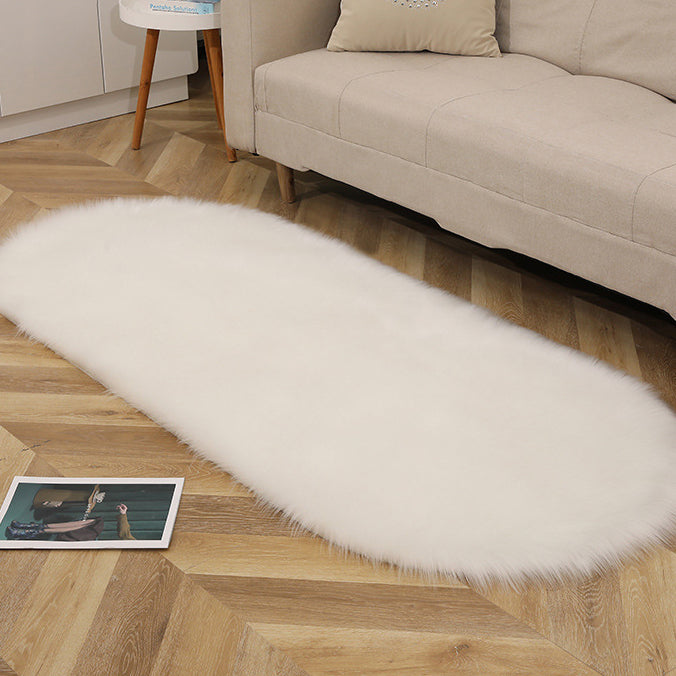 Chic Oval Plush Carpet, Window Mat
