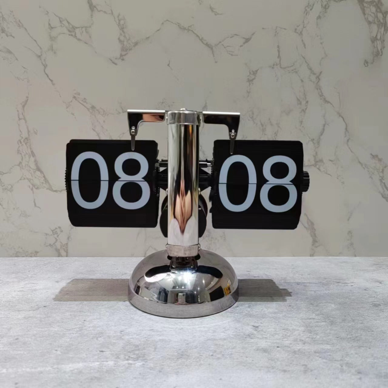 Retro Small Balance Automatic Flipping Clock