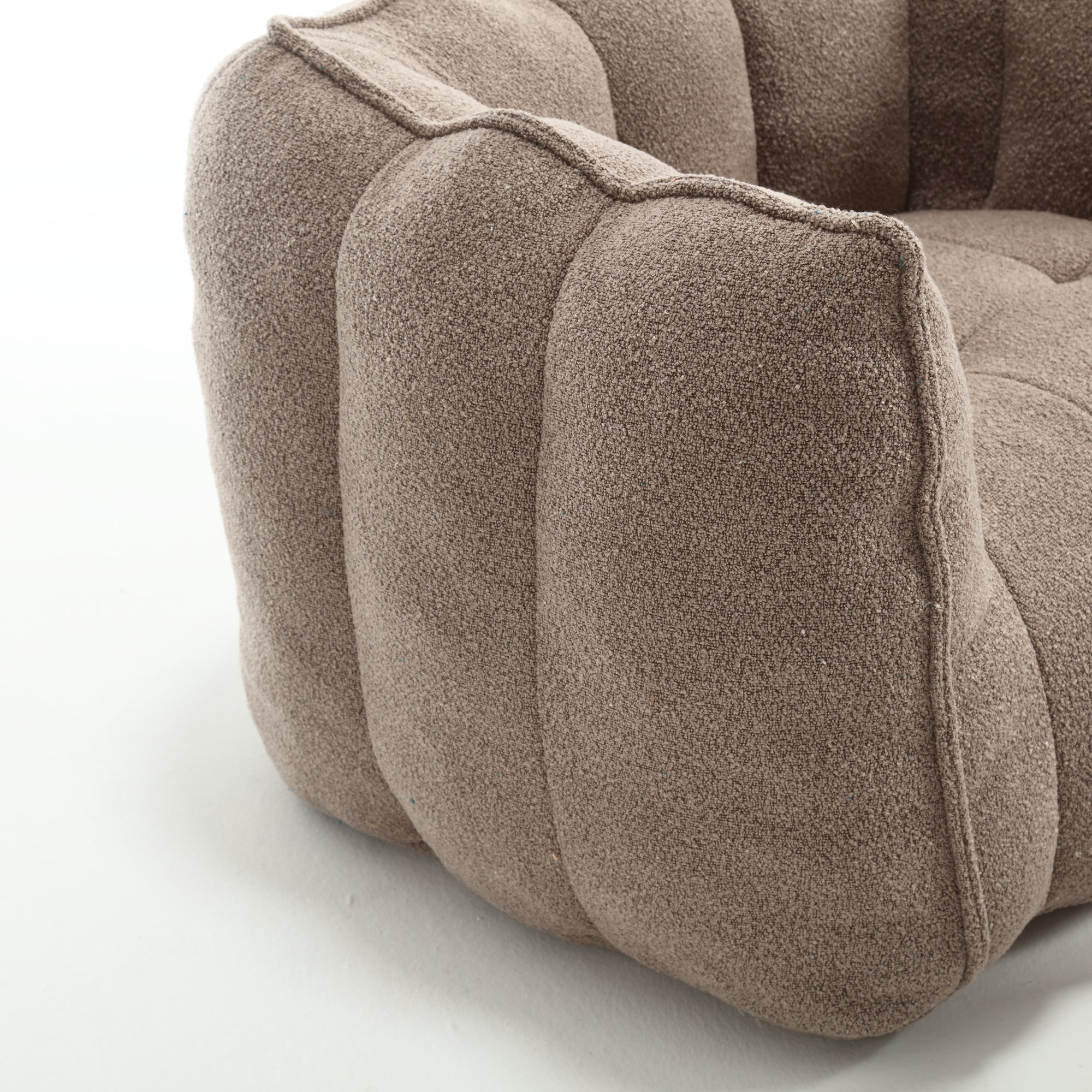 Plush Foam Lounger w/ Ottoman (Coffee)