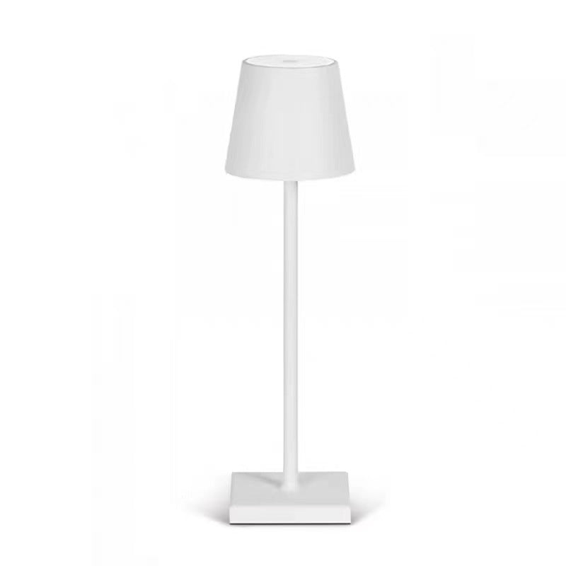 Nordic Iron Charging Table Lamp