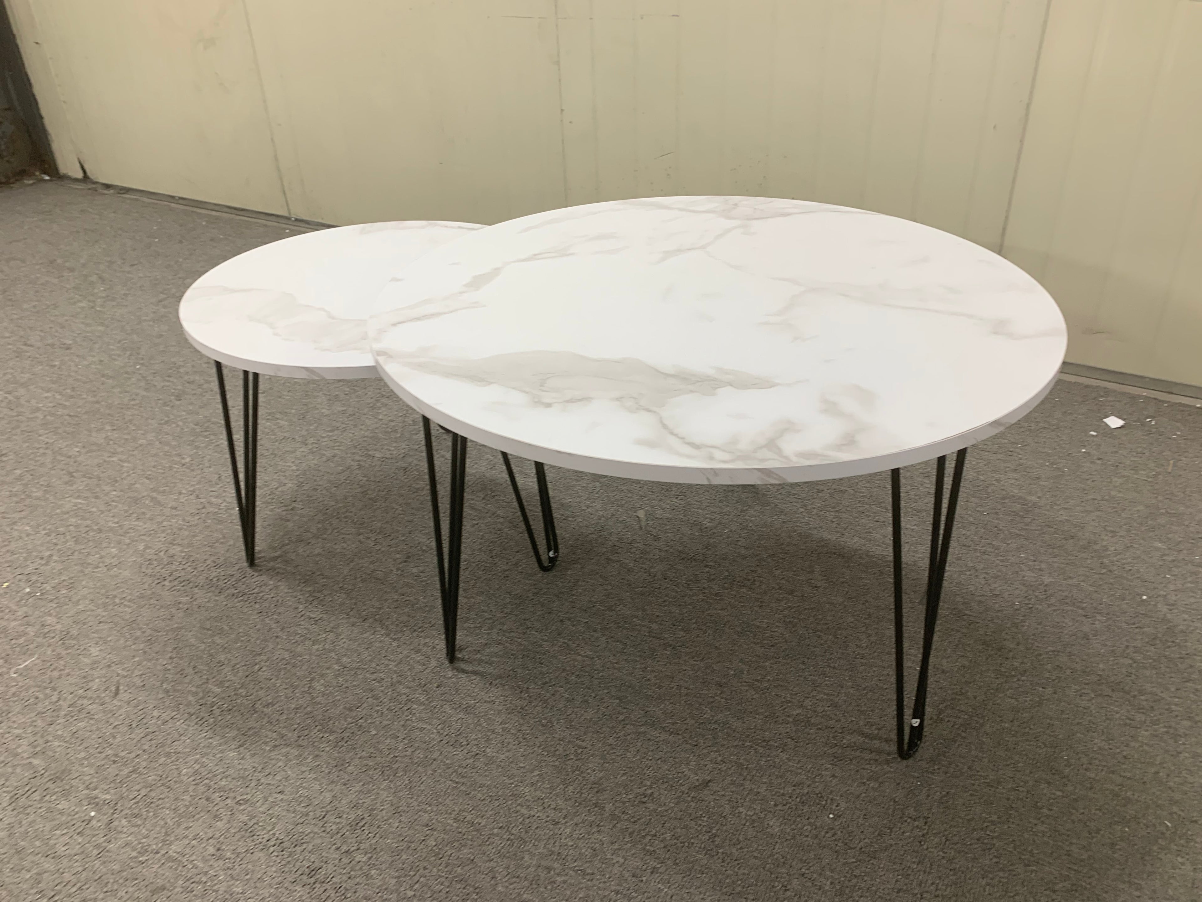 2 Set Round Nesting Coffee Table (White)