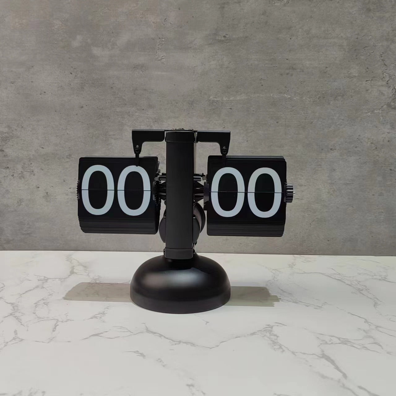 Retro Small Balance Automatic Flipping Clock