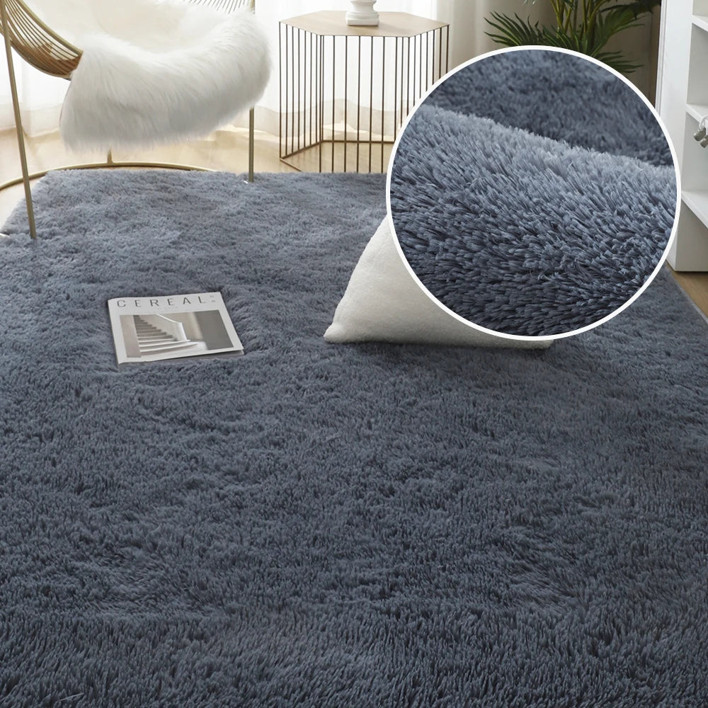 Cloud-Loom Solitaire Area Rug